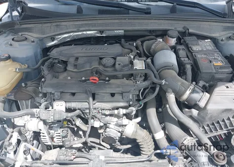 2022 Kia K5 Lxs z USA, uszkodzony, nr VIN 5XXG14J2XNG136385